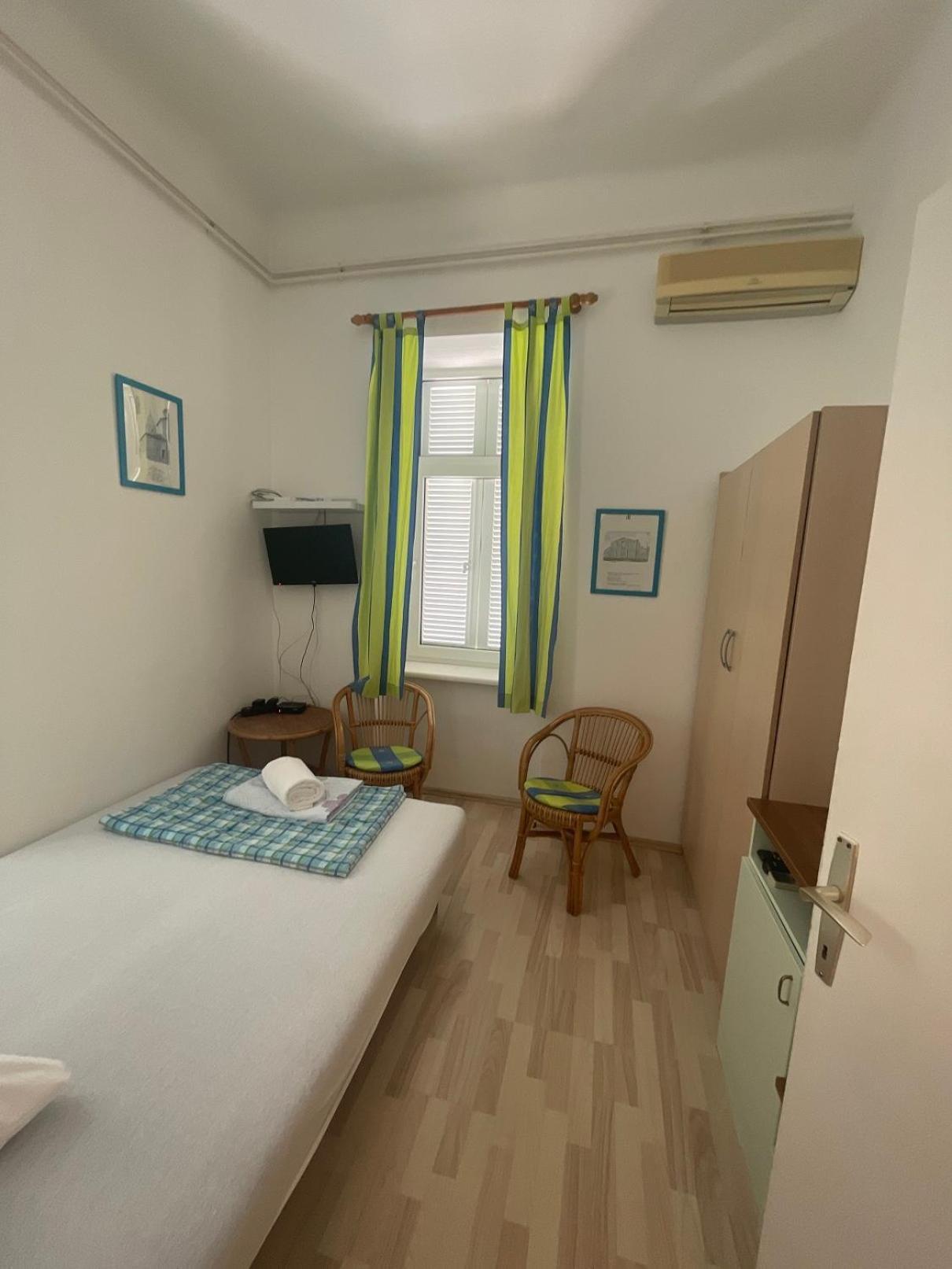 Dreibettzimmer mit Meerblick - 1. Stockwerk
